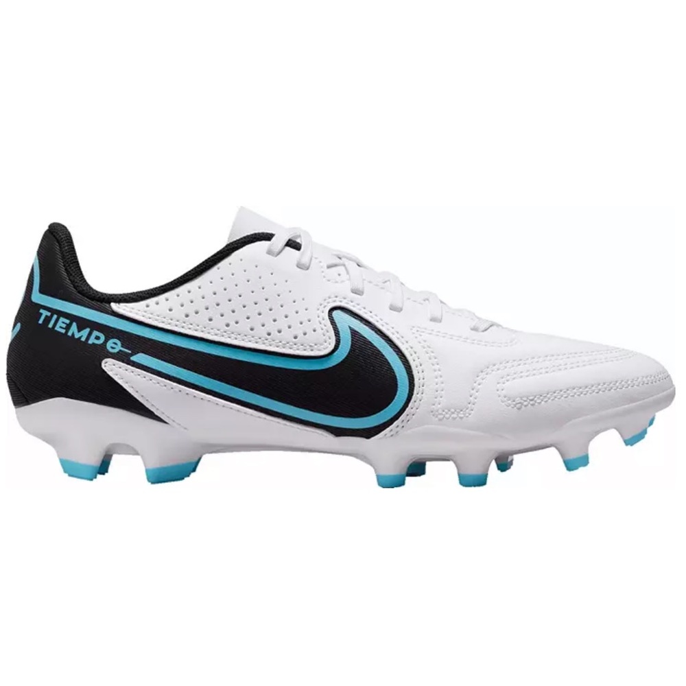 Nike tiempo legend soccer cleats, size 8